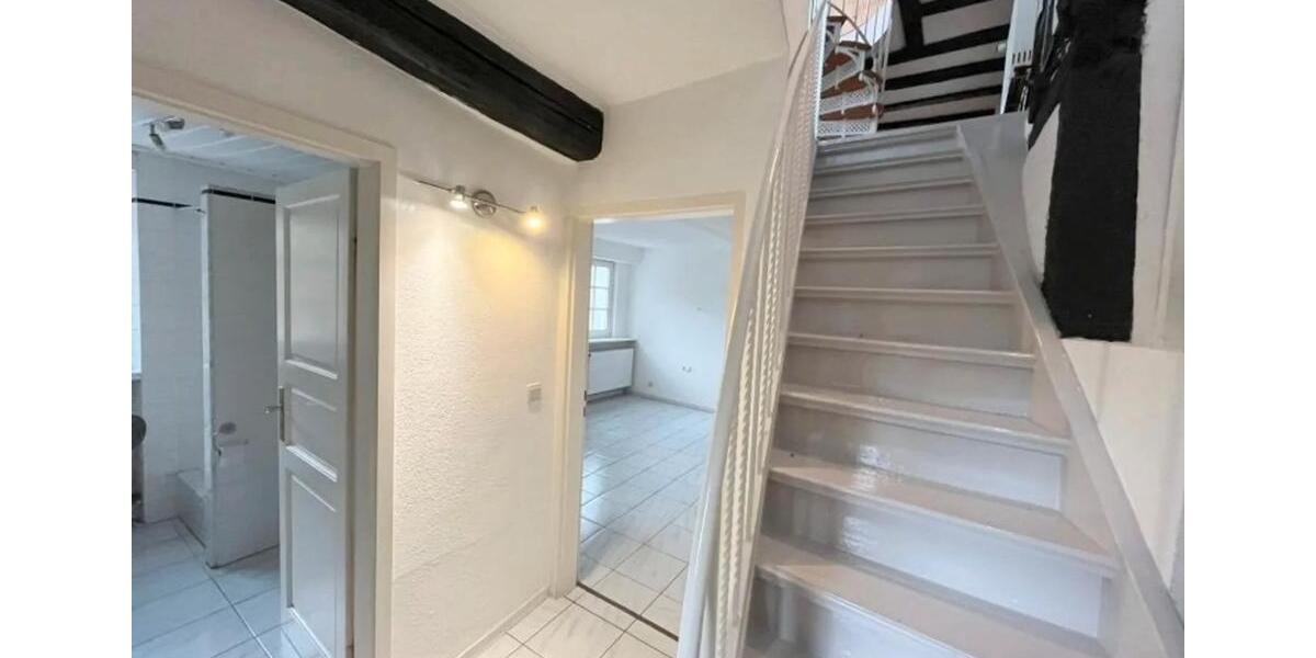 Einfamilienhaus Walluf - 3 Zimmer, 138 m&sup2;, 2.100&euro; | Angebot:24743451