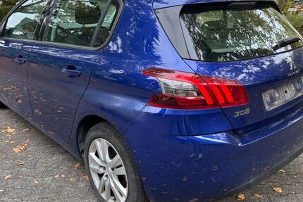 Peugeot 308 284.984 km 4.998 € Hofheim am Taunus 65719
