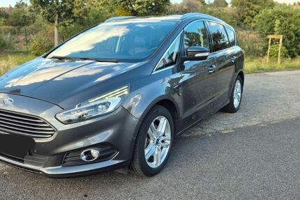 Ford S-Max 159.000 km 16.299 € Weiterstadt 64331