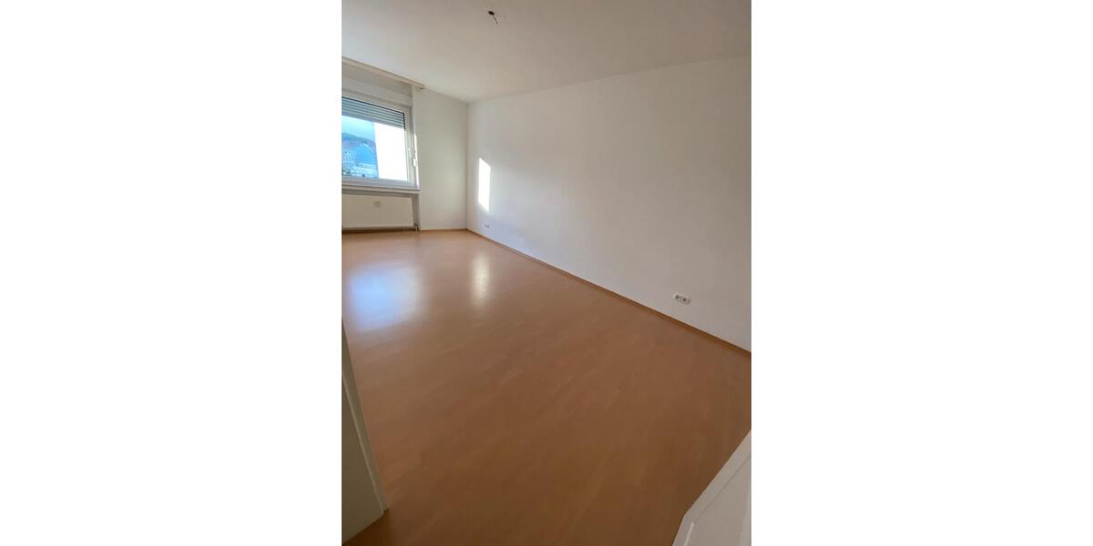 Etagenwohnung Taunusstein - 2 Zimmer, 54 m&sup2;, 160.000&euro; | Angebot:26676891