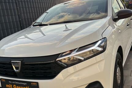 Dacia Sandero 24.000 km 8.990 &euro; Kelkheim 65779
