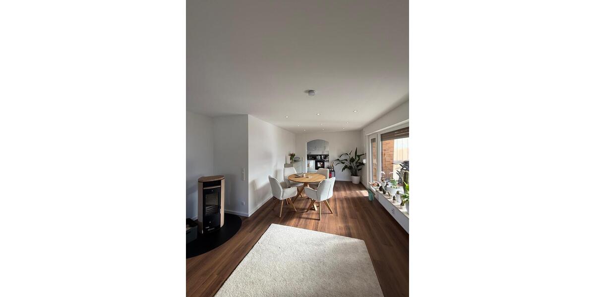 Hochparterre Wiesbaden Südost - 3 Zimmer, 80 m&sup2;, 1.820&euro; | Angebot:25403299