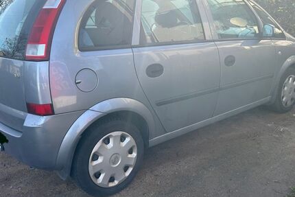 Opel Meriva 220.360 km 1.000 &euro; Groß-Gerau 64521