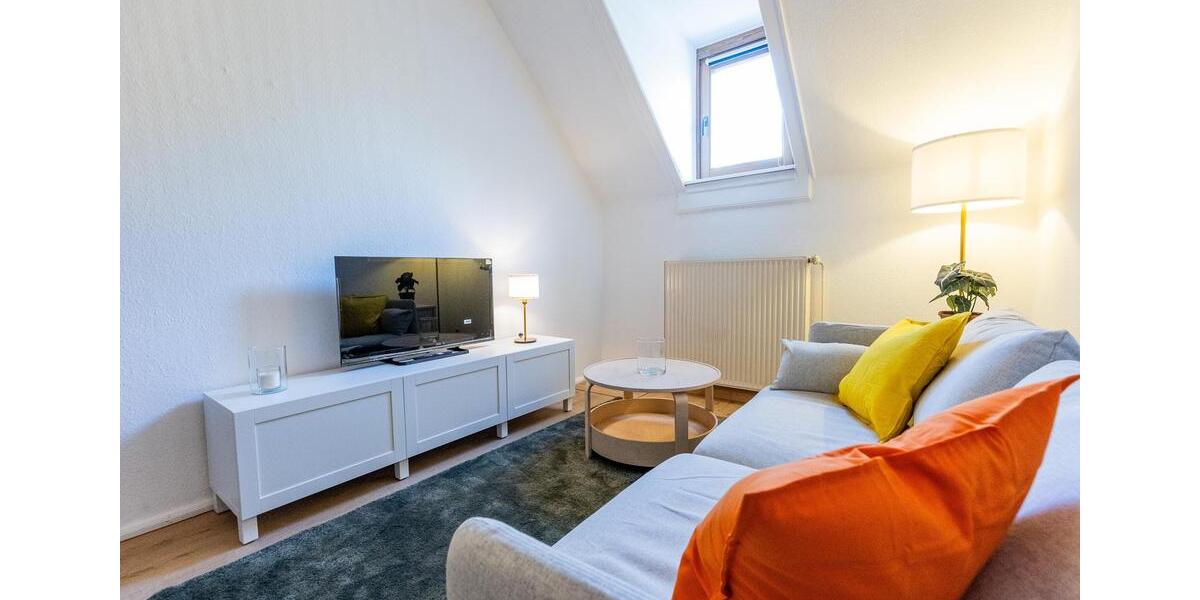 Dachgeschoßwohnung Wiesbaden Südost - 2 Zimmer, 42 m&sup2;, 795&euro; | Angebot:26338111