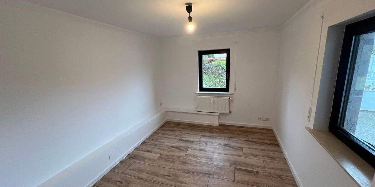 Mehrfamilienhaus, Wohnhaus Wiesbaden Biebrich - 1 Zimmer, 290 m&sup2;, 4.500&euro; | Angebot:25928938