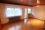 Schicke 3 Zimmer Wohnung mit ca. 83m² Wohnfläche, Balkon und Kfz.Stellplatz 3 zimmer