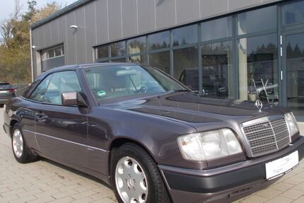 Mercedes-Benz 300 334.000 km 16.400 &euro; Bad Schwalbach 65307