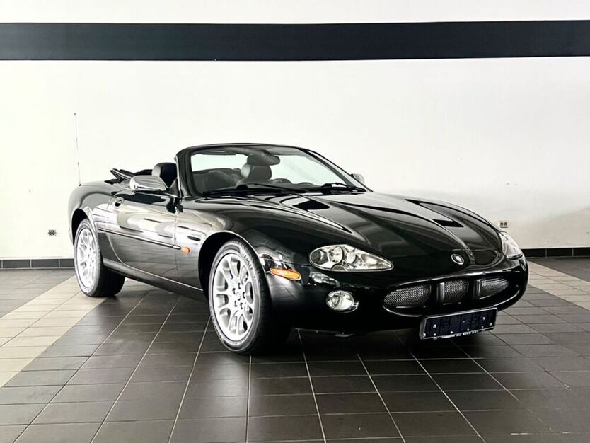 XK8