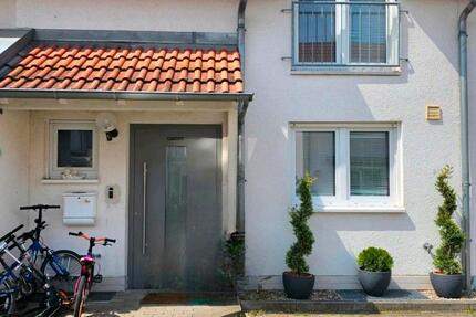 Haus Mainz Ebersheim - 4 Zimmer, 108 m&sup2;, 490.000&euro; | Angebot:24786103