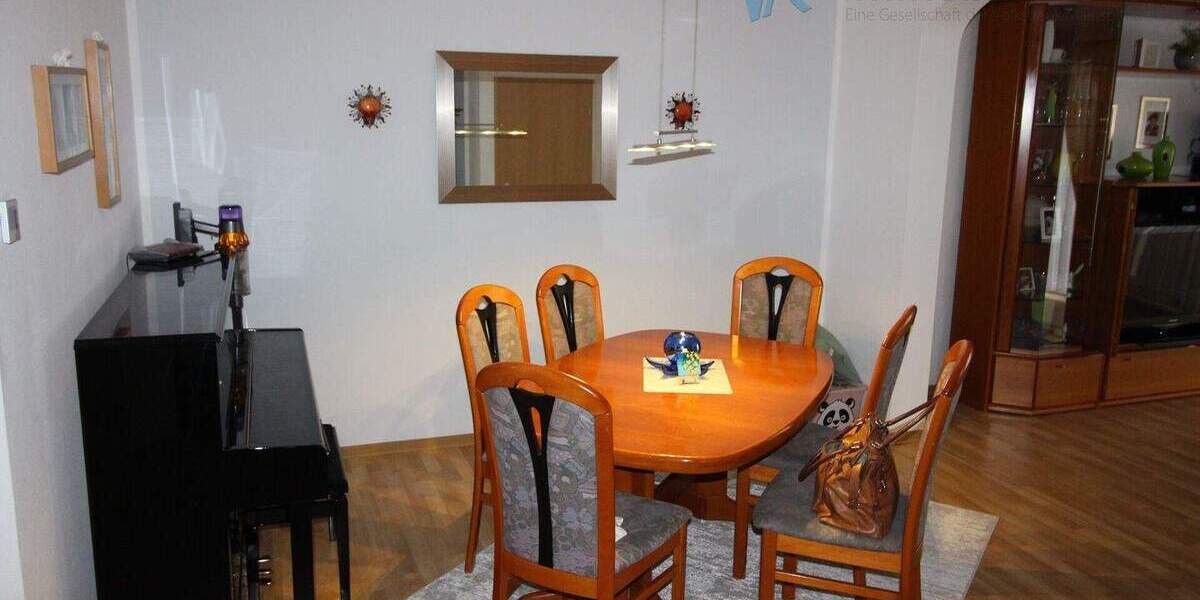 Reihenmittelhaus Bischofsheim - 6 Zimmer, 156 m&sup2;, 580.000&euro; | Angebot:23882145