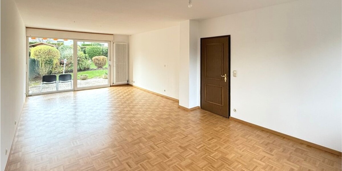 Schwalbach: Reihenendhaus mit viel Platz und großem Garten für Ihre Familie - Reihenendhaus Schwalbach | Angebot:27108464