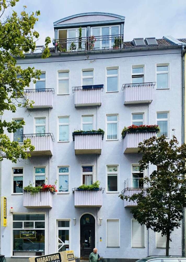 Halle in Berlin 480 € 68 m²