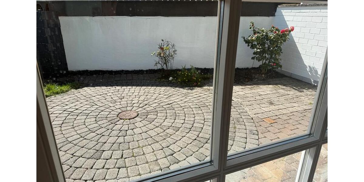 Reihenhaus Geisenheim - 3 Zimmer, 140 m&sup2;, 1.500&euro; | Angebot:25901036