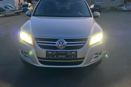 VW Tiguan 176.800 km 7.950 &euro; Saulheim 55291