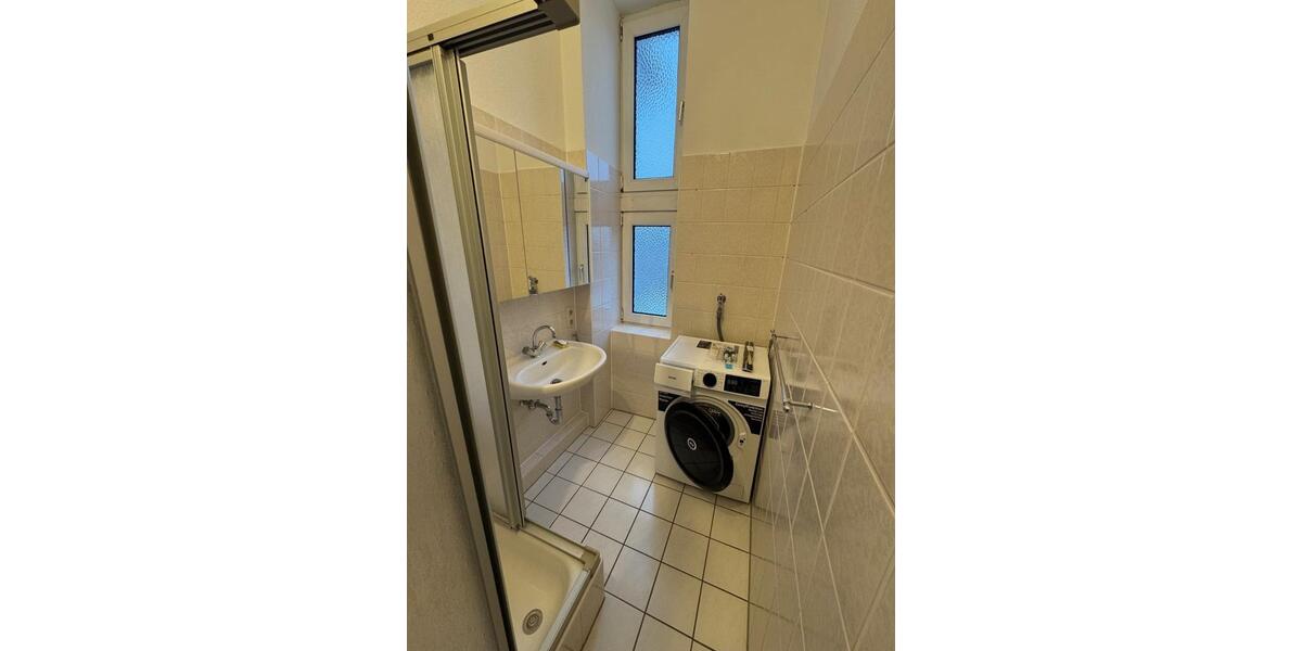 Etagenwohnung Wiesbaden Nordost - 3 Zimmer, 73 m&sup2;, 1.150&euro; | Angebot:25905273