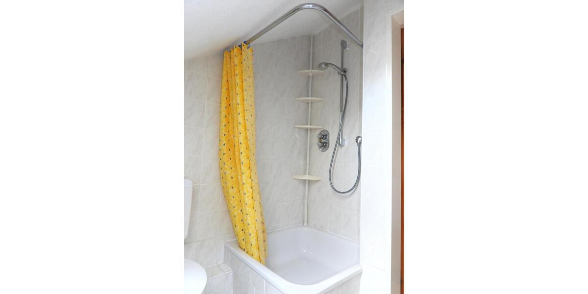 Dachgeschoßwohnung Hofheim am Taunus - 3 Zimmer, 70 m&sup2;, 710&euro; | Angebot:25403855