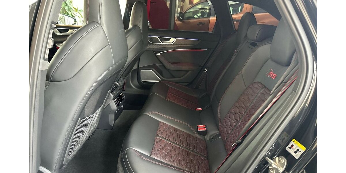 Audi RS6 quattro performance |B&O Advanced|Carbon| 24.976 km 133.999 &euro; Mainz-Kostheim 55246