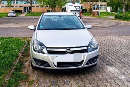 Opel Astra 269.000 km 2.150 &euro; Wiesbaden 65193