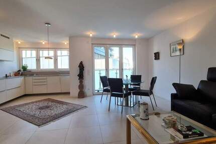 Die Adresse für Wohngourmets! Edle, neuwertige Wohnung in 1 A Altstadtlage von Mainz 4 zimmer