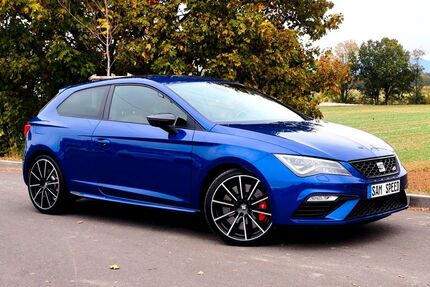 Seat Leon 82.937 km 16.999 &euro; Liederbach 65835