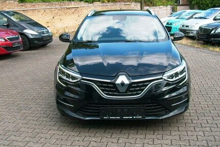 Renault Megane 74.400 km 16.499 &euro; Wiesbaden 65187