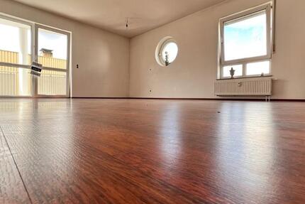 Wohnung Wiesbaden Biebrich - 1 Zimmer, 44 m&sup2;, 590&euro; | Angebot:25310178