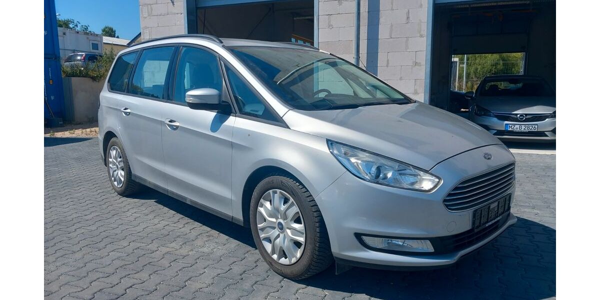 Ford Galaxy 207.890 km 10.590 € Ingelheim 55218