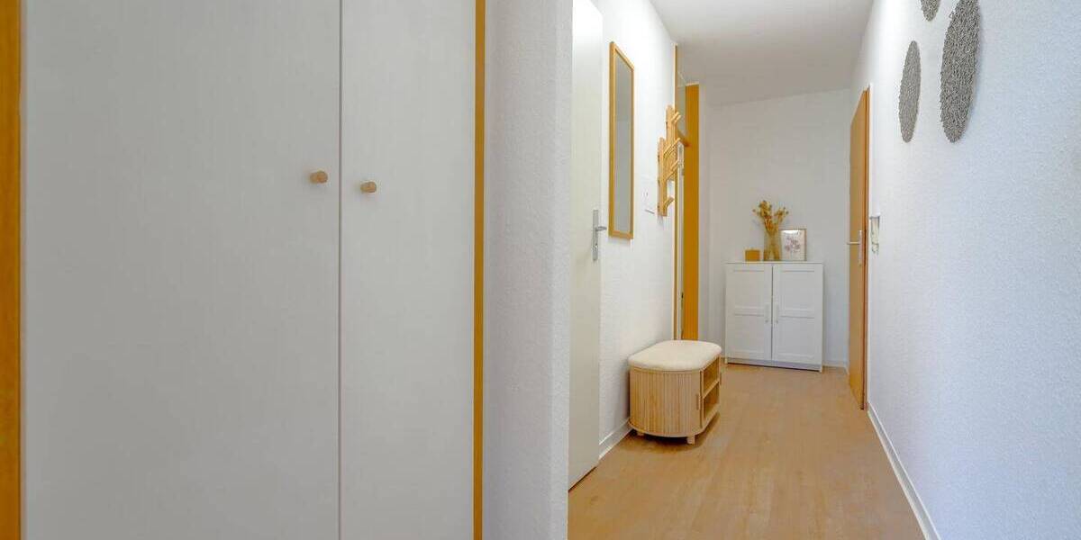 Etagenwohnung Mainz Finthen - 1 Zimmer, 40 m&sup2;, 169.000&euro; | Angebot:26150654