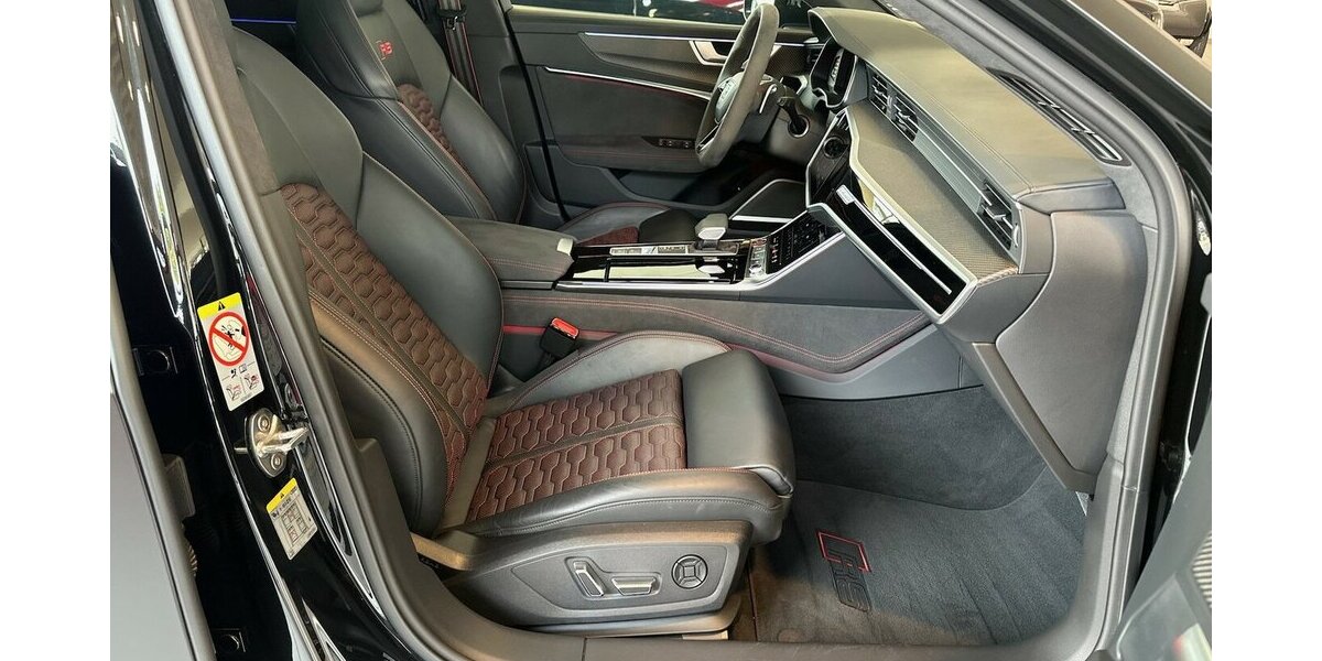 Audi RS6 quattro performance |B&O Advanced|Carbon| 24.976 km 133.999 &euro; Mainz-Kostheim 55246