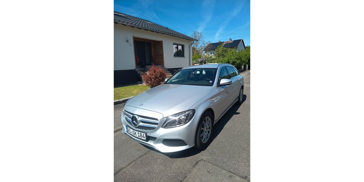 Mercedes-Benz C 220 182.500 km 15.500 &euro; Gau Algesheim 55435