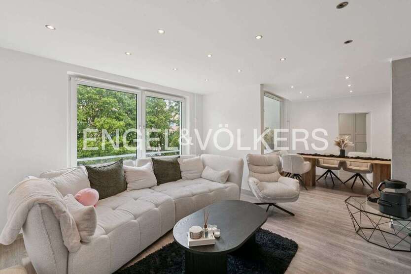 Wohnung zum Kaufen in Schwalbach am Taunus 355.000 € 82 m² 4 zimmer