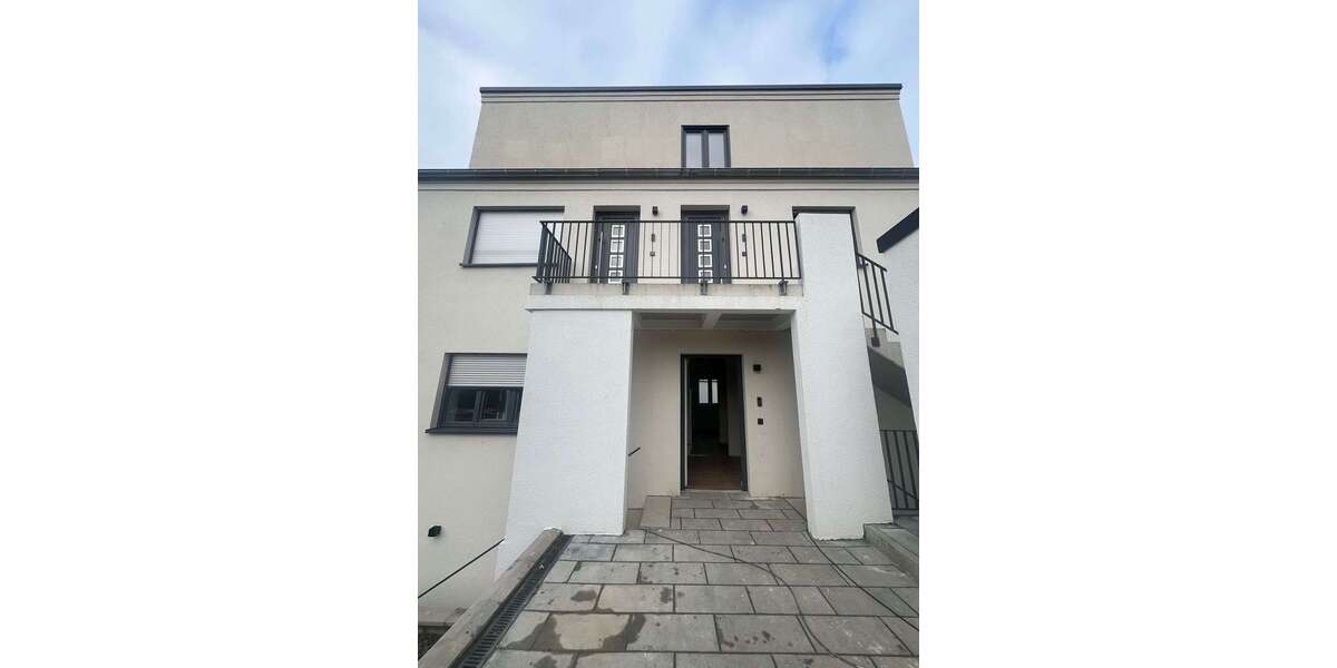 Wohnung zum Mieten in Wiesbaden 1.650 € 85 m² 2 zimmer