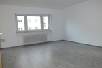 Frisch renovierte 3 Zimmer Wohnung mit ca. 75m² Wohnfläche mit Balkon und Garage - Appartement Nauheim | Angebot:26101851