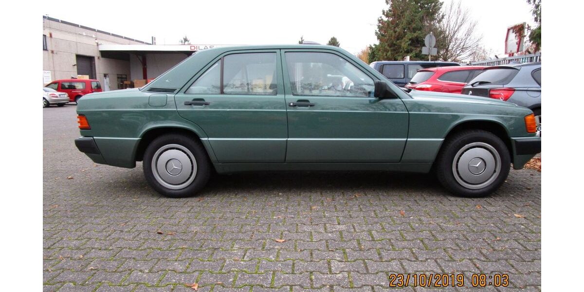Mercedes-Benz 190 134.000 km 8.700 &euro; Mainz 55128
