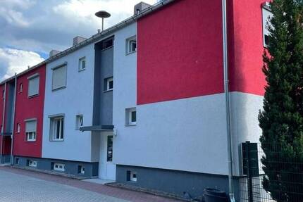 TOP 2 ZKB ETW in Zeppelinheim, mit Balkon und Gartenanteil