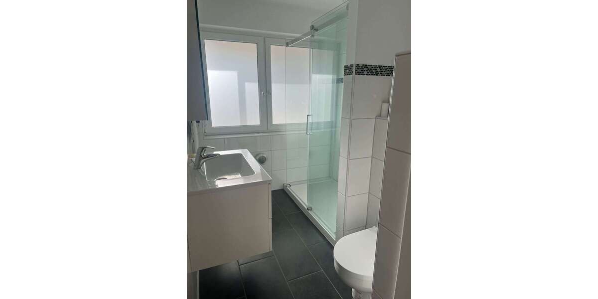 Wohnung zum Mieten in Wiesbaden 1.100 € 80 m² 2.5 zimmer