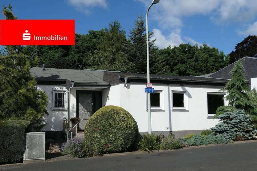 Haus zum Kaufen in Schwalbach 595.000 € 145.79 m²