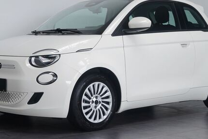 Fiat 500e 9.223 km 16.450 € Wiesbaden 65205