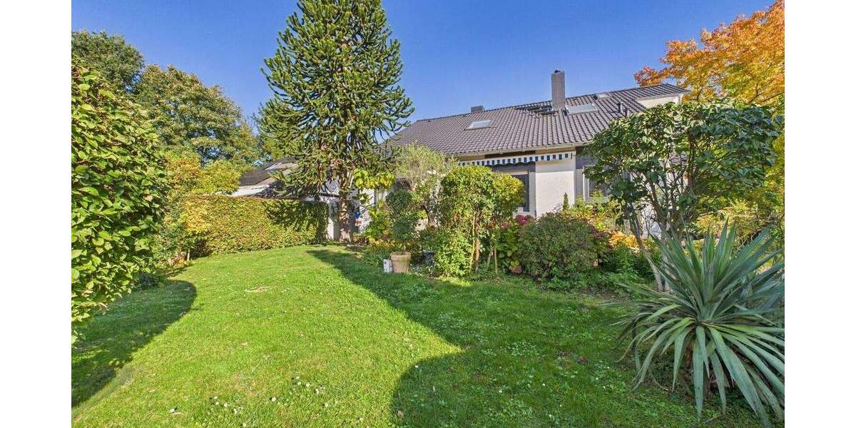 Freistehender Familientraum mit Garage und tollem Garten zum Veredeln! 6 zimmer