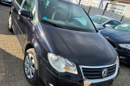 VW Touran 276.452 km 2.499 &euro; Ingelheim 55218