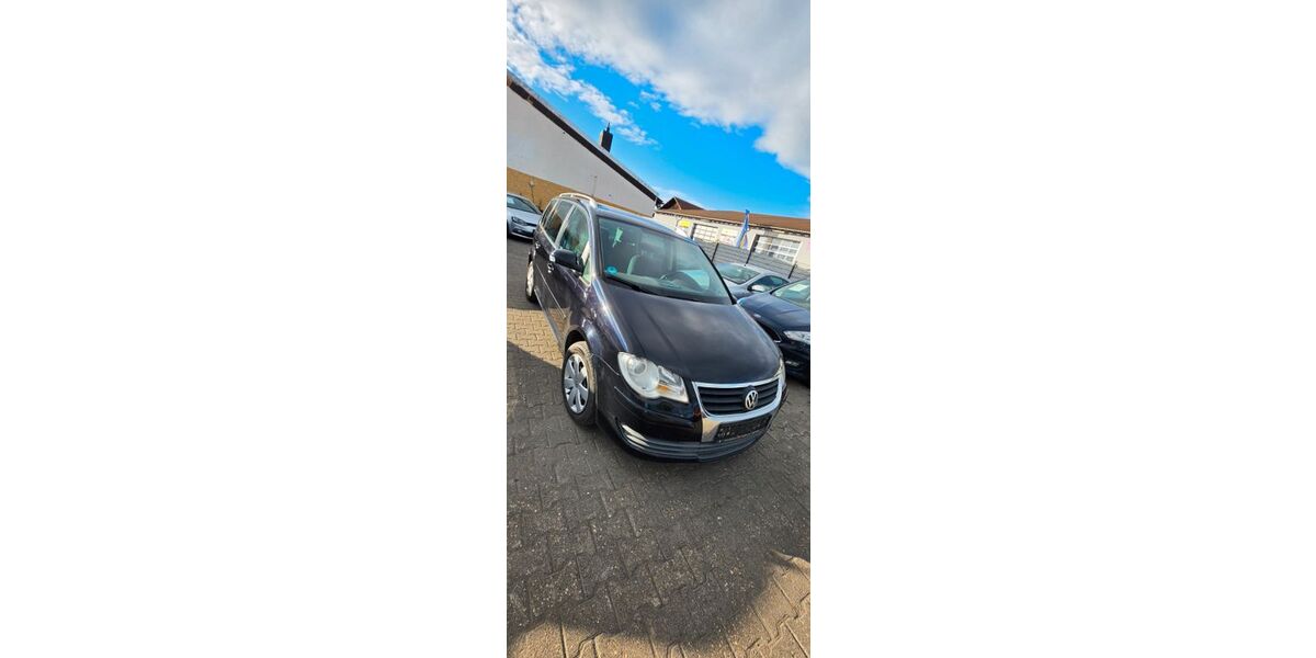 VW Touran 276.452 km 2.499 &euro; Ingelheim 55218