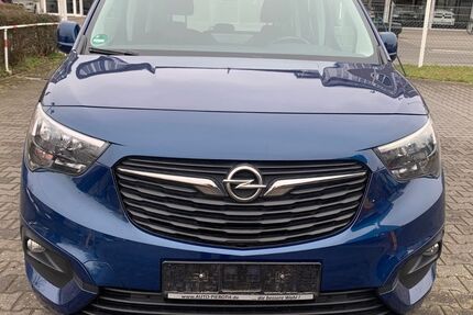 Opel Combo 148.528 km 7.999 &euro; Mainz-Kastel 55252