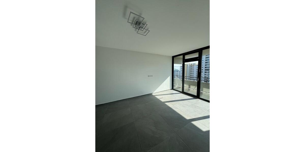 kernsanierte helle 2 Zimmer-Wohnung mit TG Stellplatz und Balkon 2 zimmer