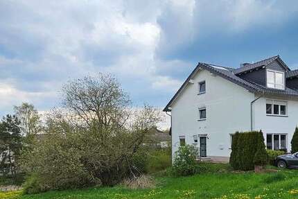 Haus Taunusstein-Wehen Wehen - 6.5 Zimmer, 178 m&sup2;, 2.100&euro; | Angebot:26884642