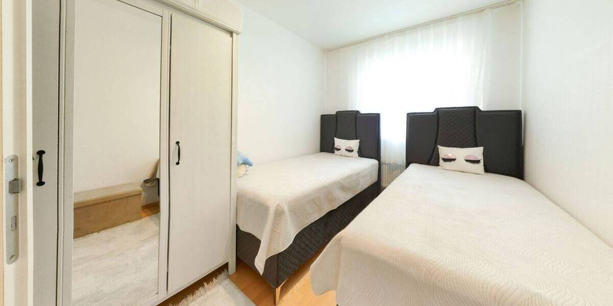 Etagenwohnung Wiesbaden Erbenheim - 3 Zimmer, 75 m&sup2;, 249.000&euro; | Angebot:26320542