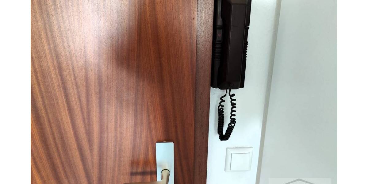 Etagenwohnung Wiesbaden Biebrich - 2 Zimmer, 69 m&sup2;, 279.000&euro; | Angebot:26730948
