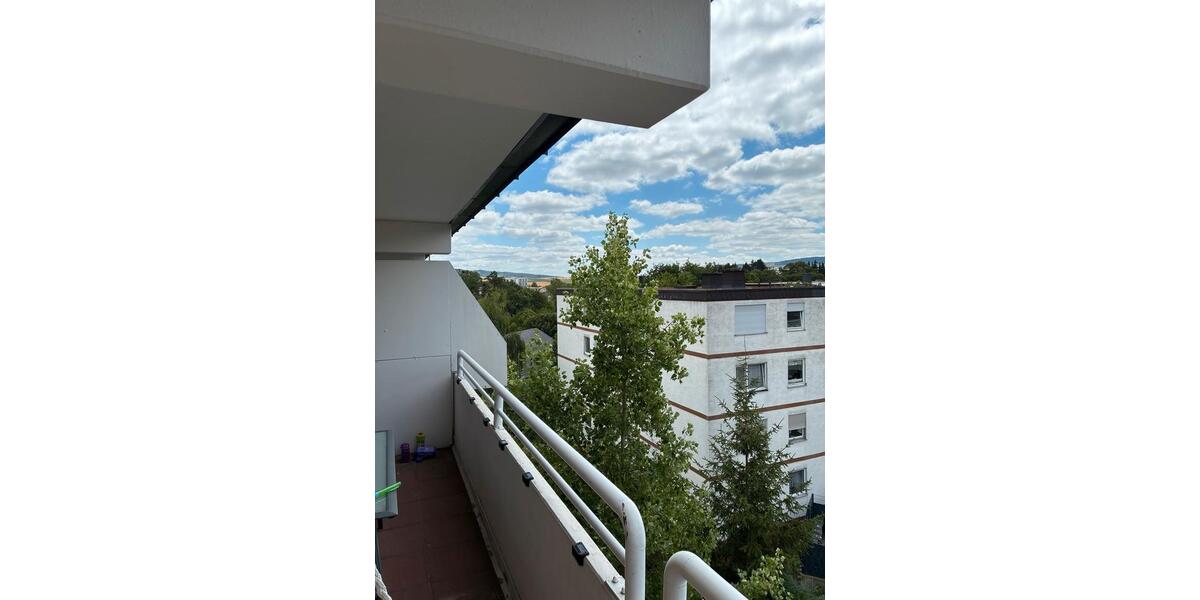 Dachgeschoßwohnung Idstein - 4.5 Zimmer, 102 m&sup2;, 323.000&euro; | Angebot:27144252