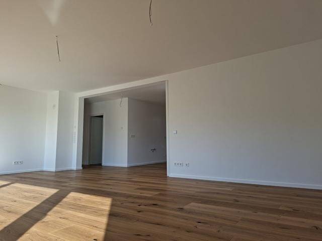 Etagenwohnung Kelkheim (Taunus) Fischbach - 3 Zimmer, 117 m&sup2;, 2.250&euro; | Angebot:26627279