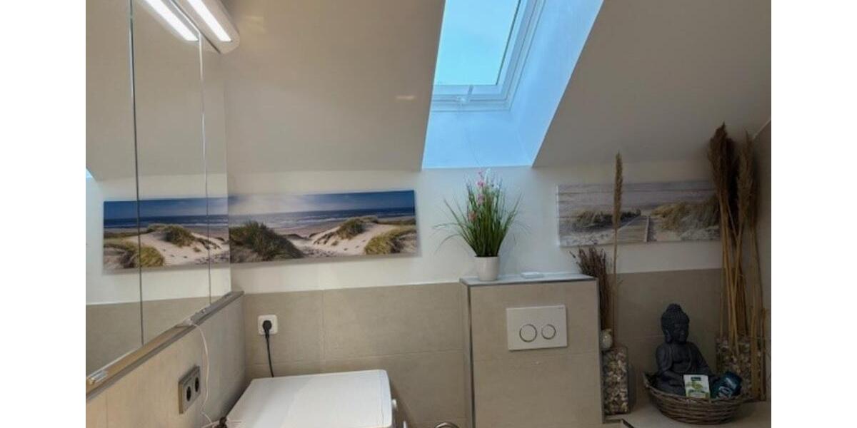 Dachgeschoßwohnung Wiesbaden Südost - 1.5 Zimmer, 35 m&sup2;, 990&euro; | Angebot:25811035