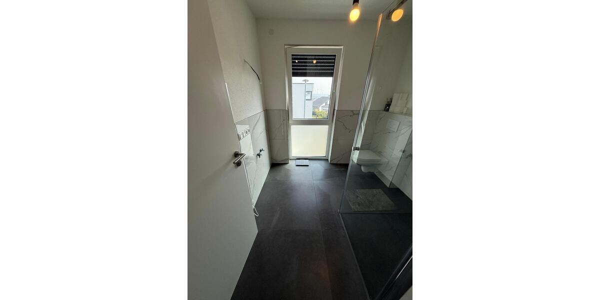Reihenhaus Wörrstadt - 5 Zimmer, 140 m&sup2;, 1.750&euro; | Angebot:26527953